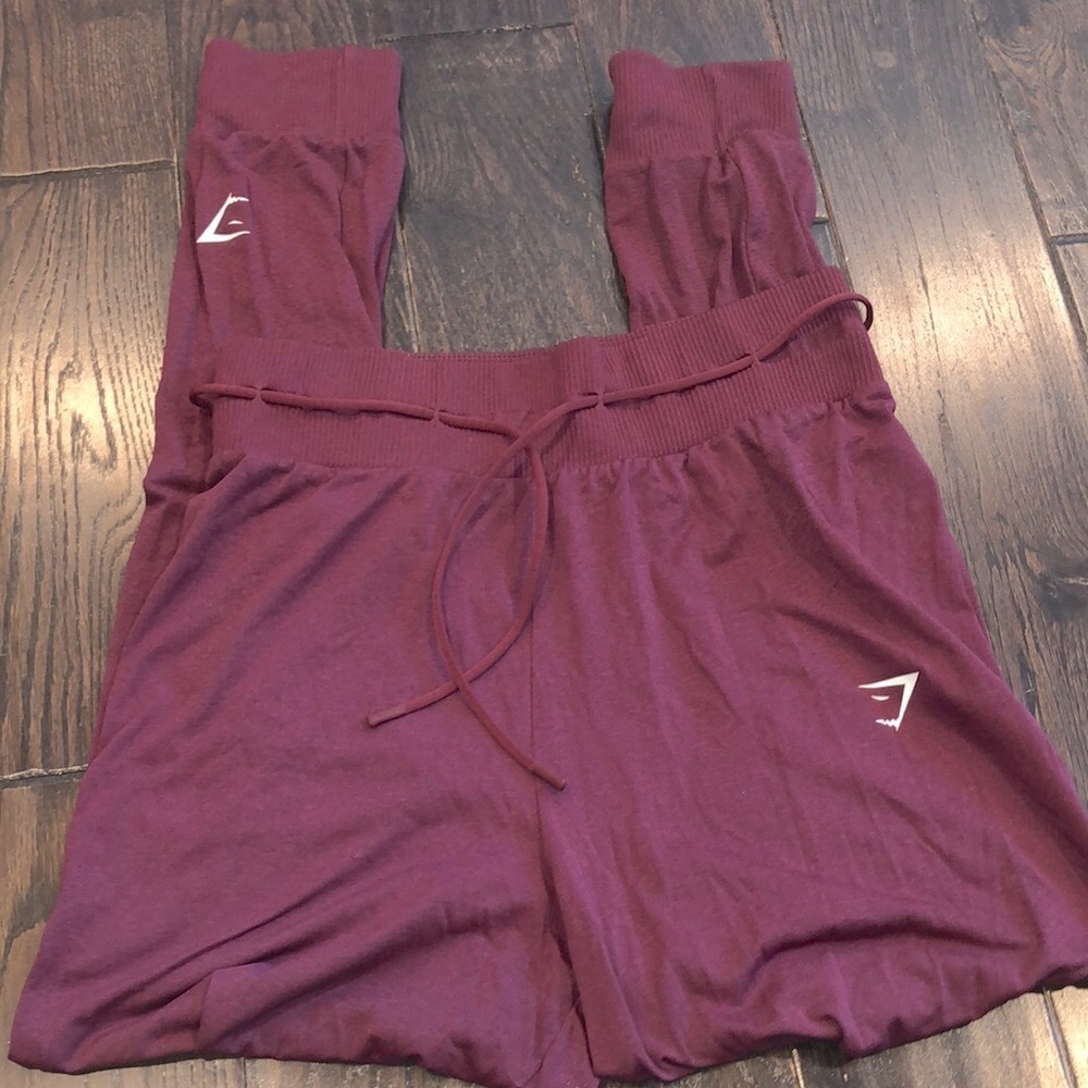Gymshark purple athletic pants size medium